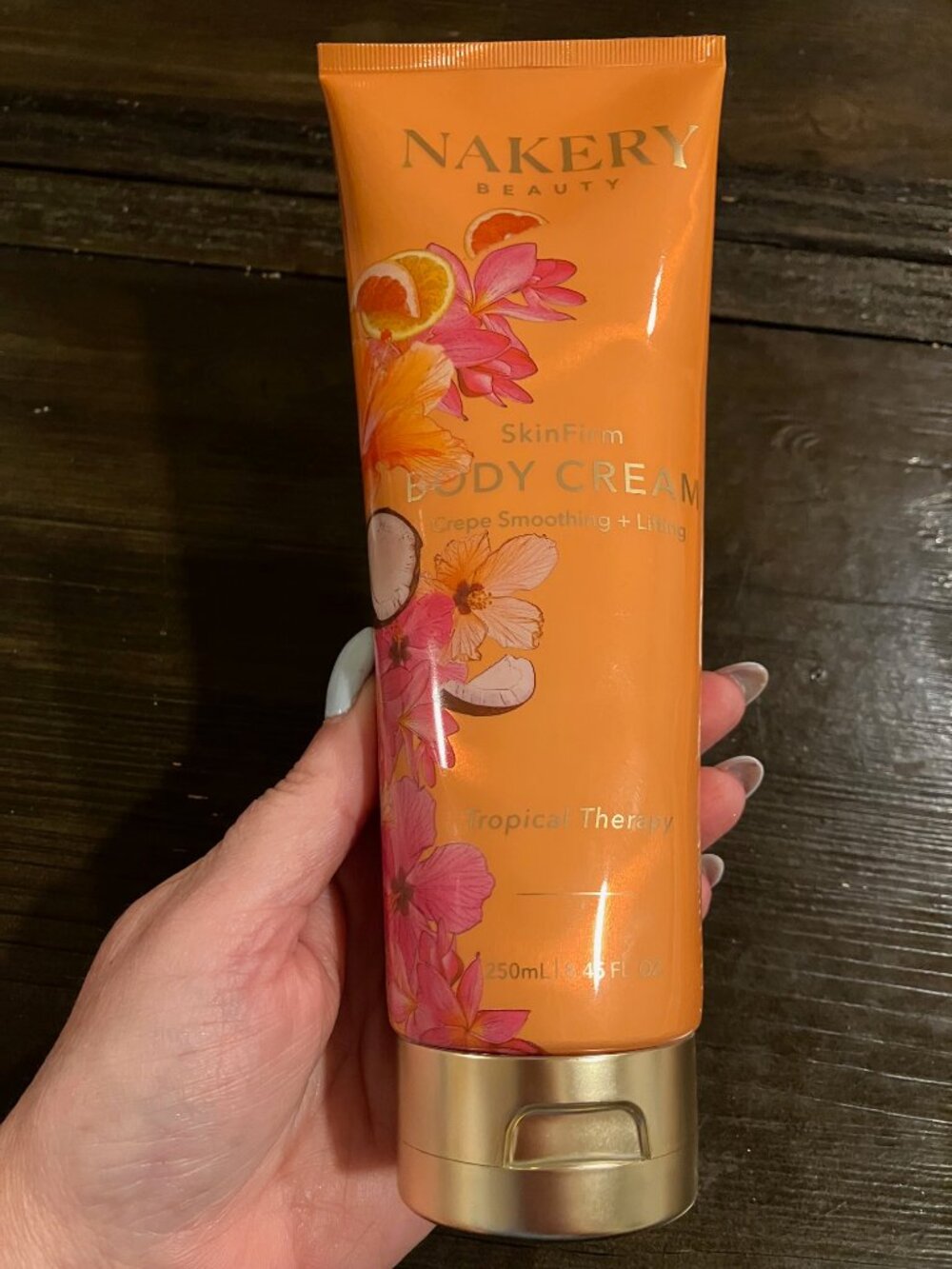 Nakery Beauty SkinFirm Body Cream Crepe Smoothing & Lifting